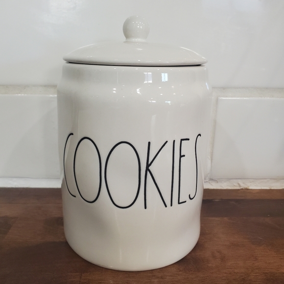 Rae Dunn Kitchen Rae Dunn Cookies 7 Ceramic Cookie Jar With Lid